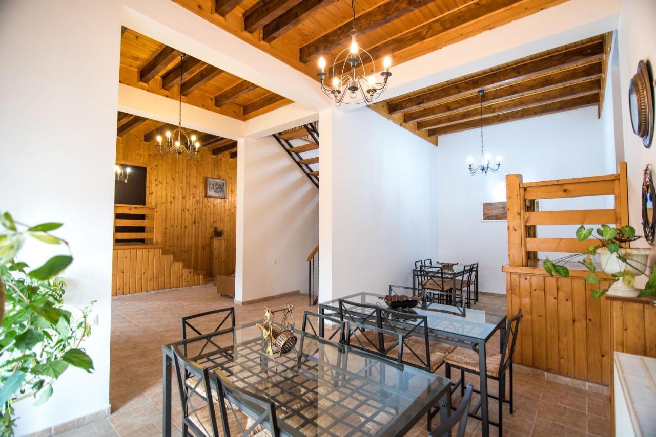 Vila Casa Domneasca Baia de Fier Exteriér fotografie